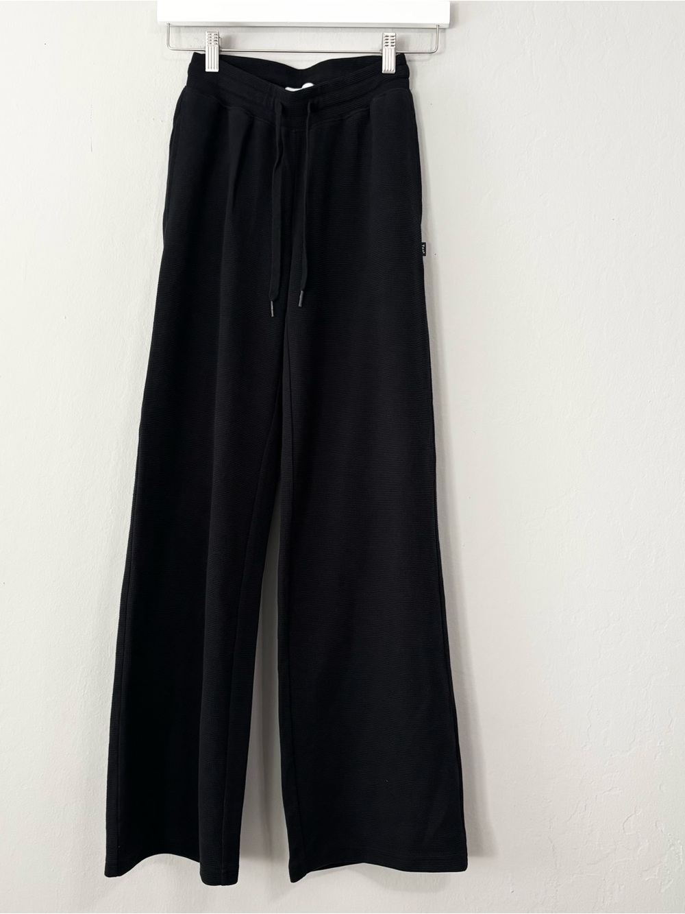 Aritzia TNA Waffleknit Black Wide Leg Loungewear Swestpants